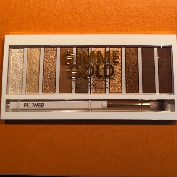 NEW Flower Beauty Shimmer & Shade Eyeshadow Palette GIMME GOLD by Drew B… - Picture 6 of 7